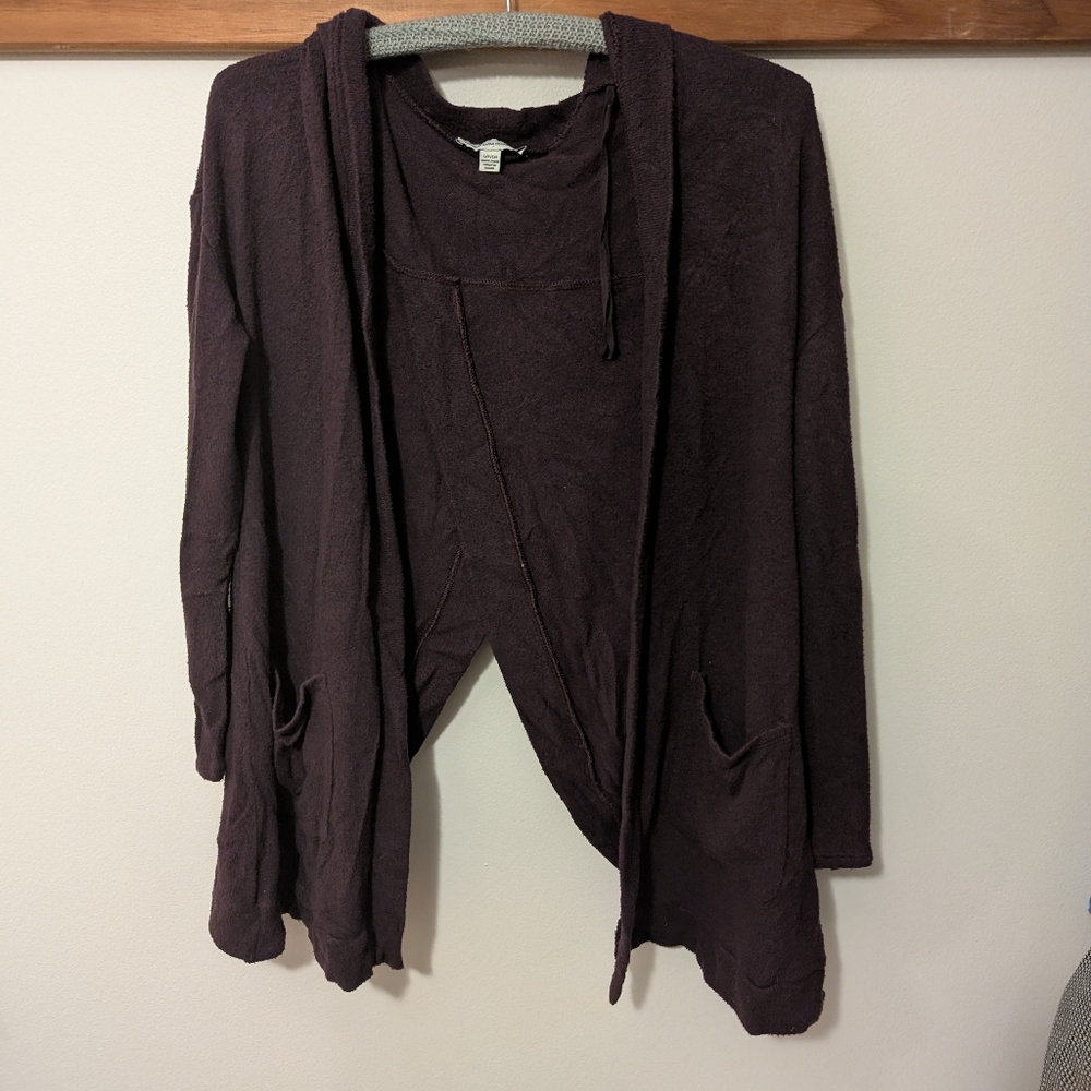 Shrug or open sweater
